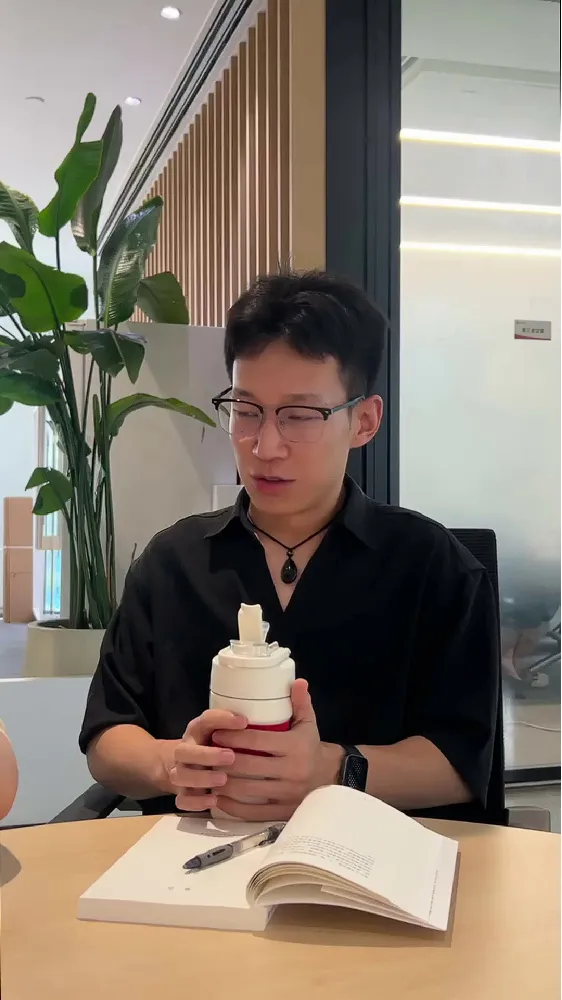 心灵成长必读 | 《觉照:内观自我与世界的智慧》深度解析