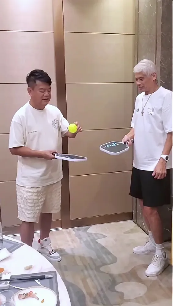 成年人不做选择：训练比赛全都要！