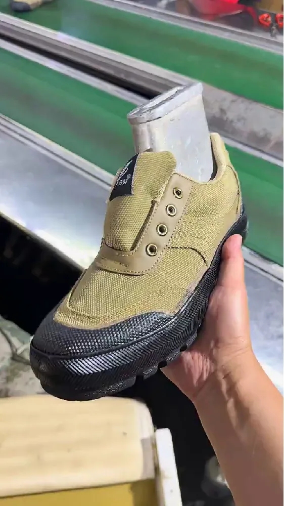 👟打工人的通勤神鞋!战鹰低帮黄解放鞋太绝啦💕