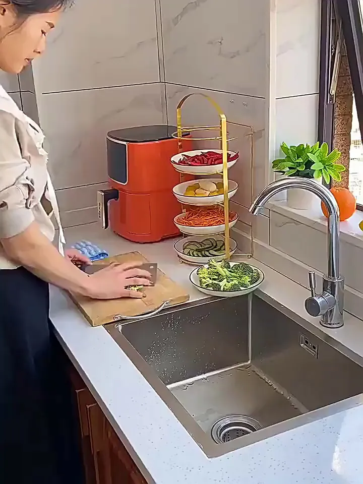 厨房整洁,收纳正当时