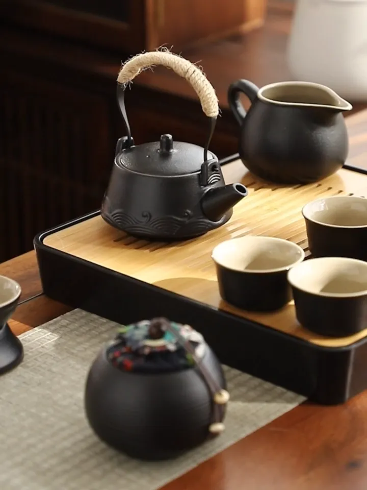 藏于茶器中的茶道雅韵
