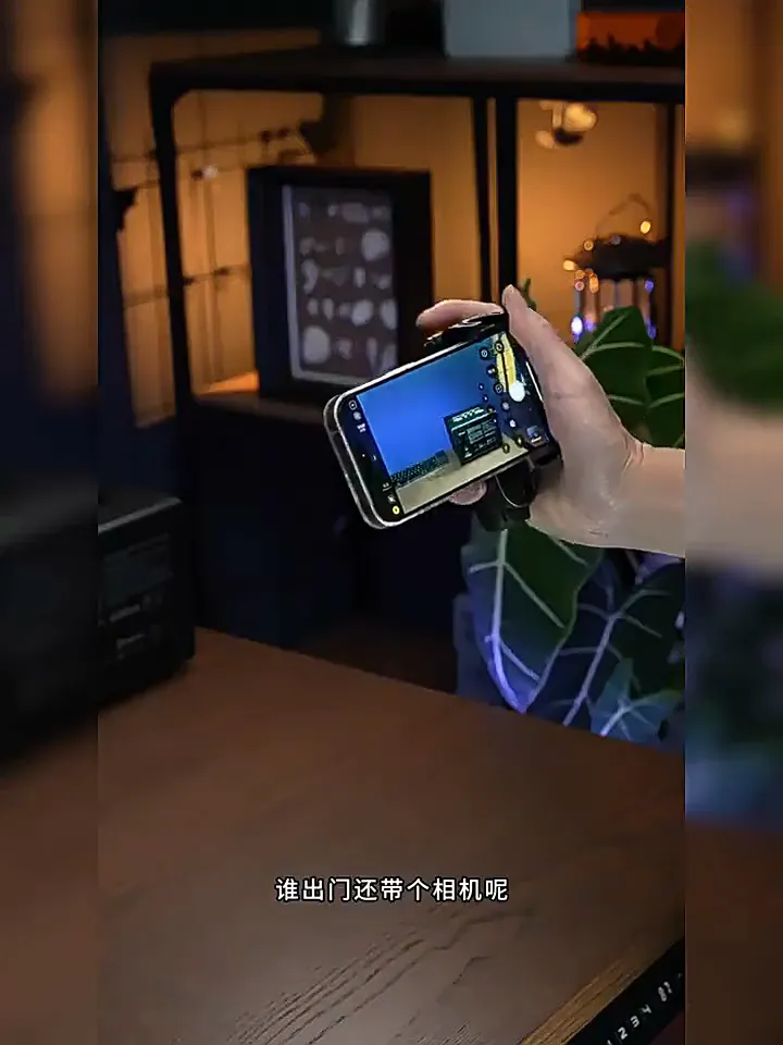 好绝的自拍杆三脚架！
