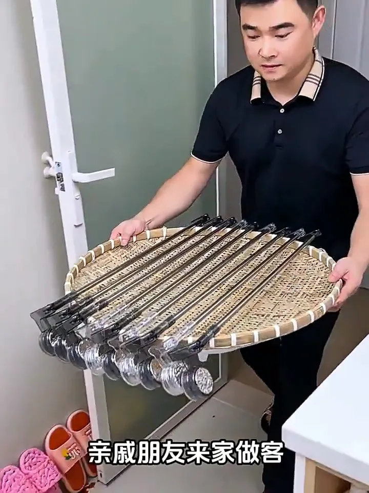 浴室收纳难题？告别乱！差！小！
