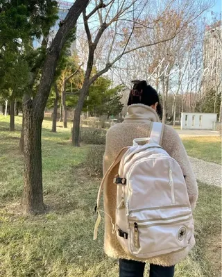 从细节出众，告别平凡背包！