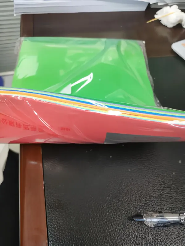 🌈 打造你的创意空间！淼犇彩色A4打印纸，惊艳你的桌面！