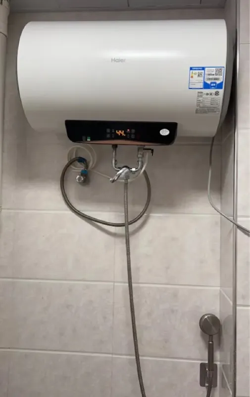 生活的忙碌让我们对热水的需求变得更加迫切。