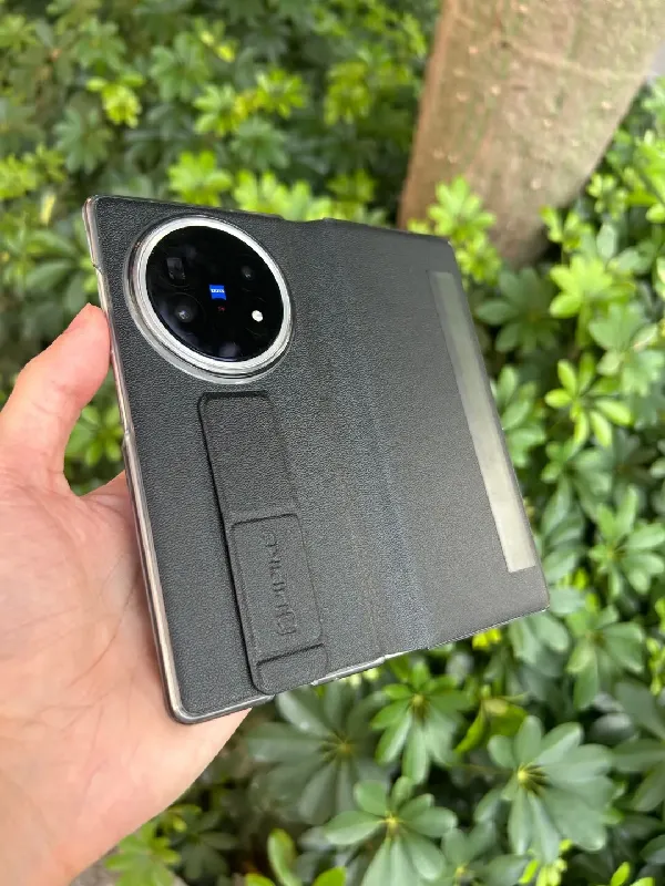 vivo X Fold5手机壳,百元打造全方位守护