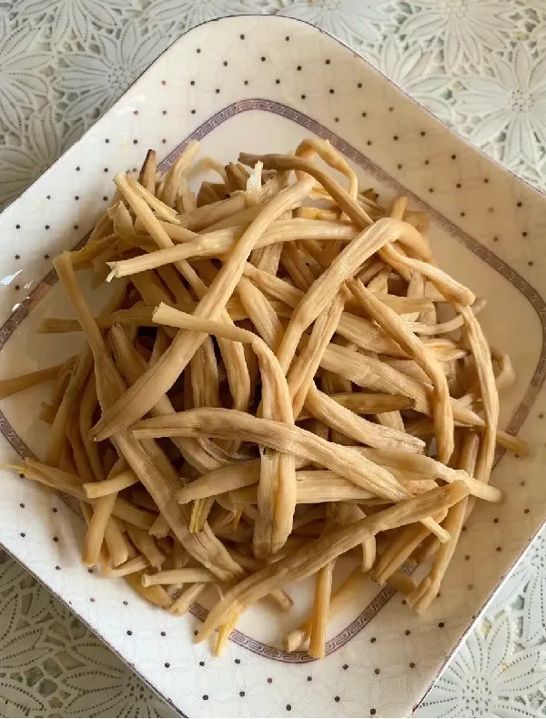 几十块💰被夸超好吃的黄花菜!量大又实惠
