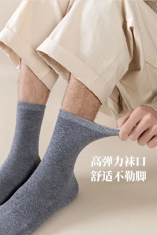 谁懂啊…秋冬真的好考验袜子…