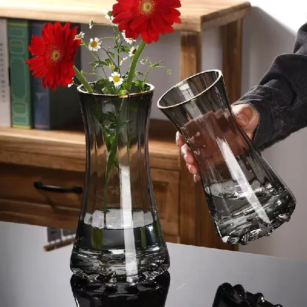 终于找到能提升家居格调的玻璃花瓶