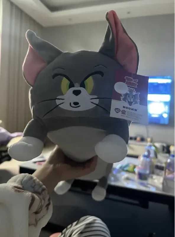 终于撸到了童年时喜欢的猫~