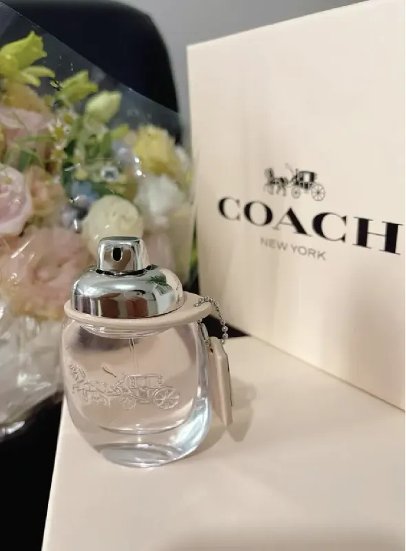 COACH纽约女士淡香水|我的「都市花园」穿戴日记