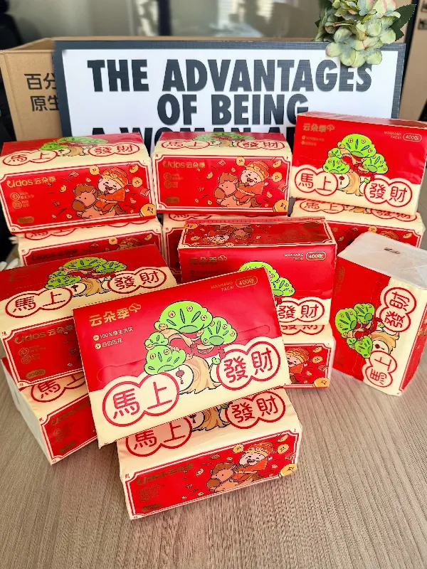匆忙间擦个手，纸巾还掉屑又尴尬？
