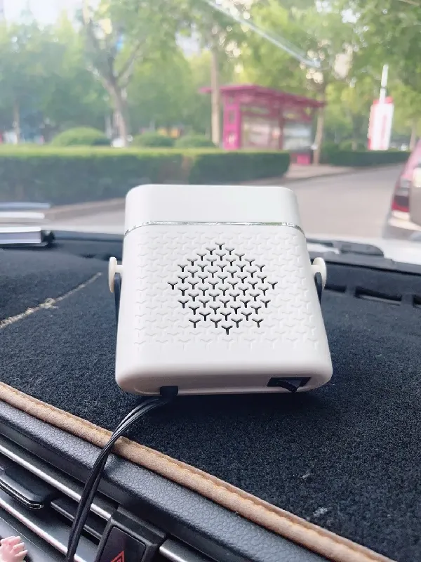 开车怕冷星人千万别错过的车载暖风机!
