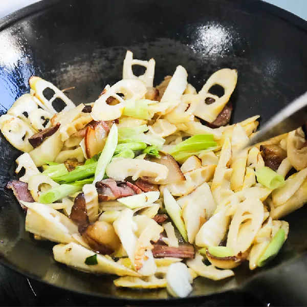 巨邪门，但这笋怎么能鲜成这样！！！