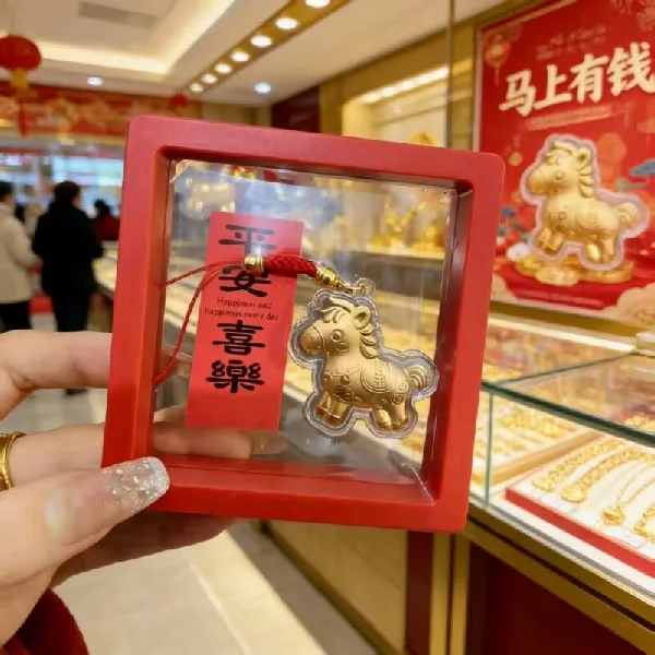 生肖挂饰审美疲劳?传统设计退退退!!