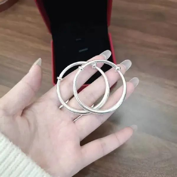 老庙足银童镯：赠予新生宝宝的臻选周岁礼