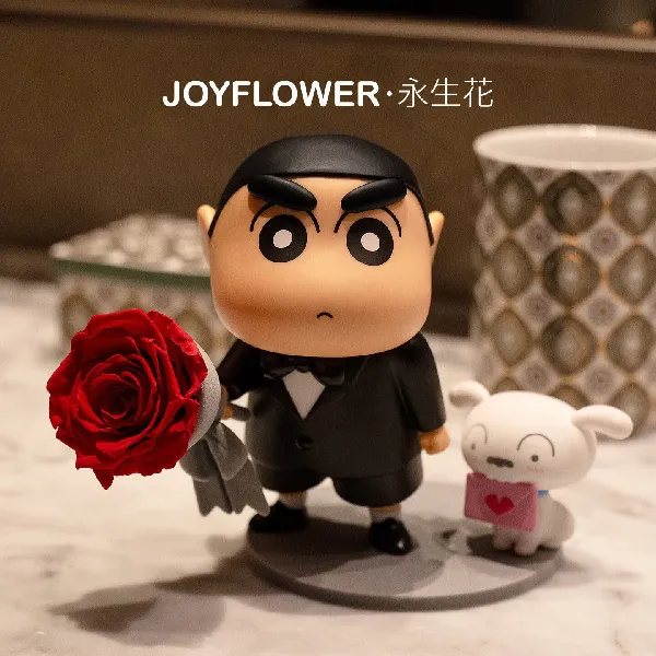 JoyFlower蜡笔小新永生花:藏在花瓣里的春日熊本