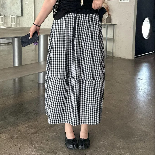 夏日甜妹穿搭,碎花短裙让你轻松美出新高度✨