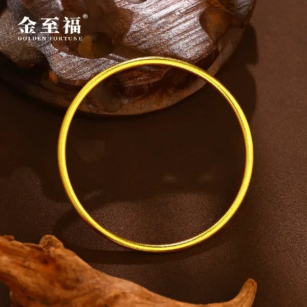 金至福传承黄金手镯:三生三世圆镯,藏进时光的温柔密语